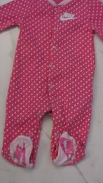 62 NIKE roze pakje, Kinderen en Baby's, Babykleding | Maat 62, Ophalen of Verzenden, Zo goed als nieuw, Meisje, Pakje