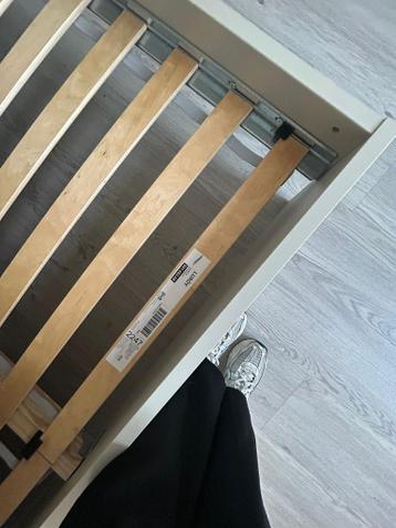 Ikea bed 140/200 inclusief matras - afbeelding 4