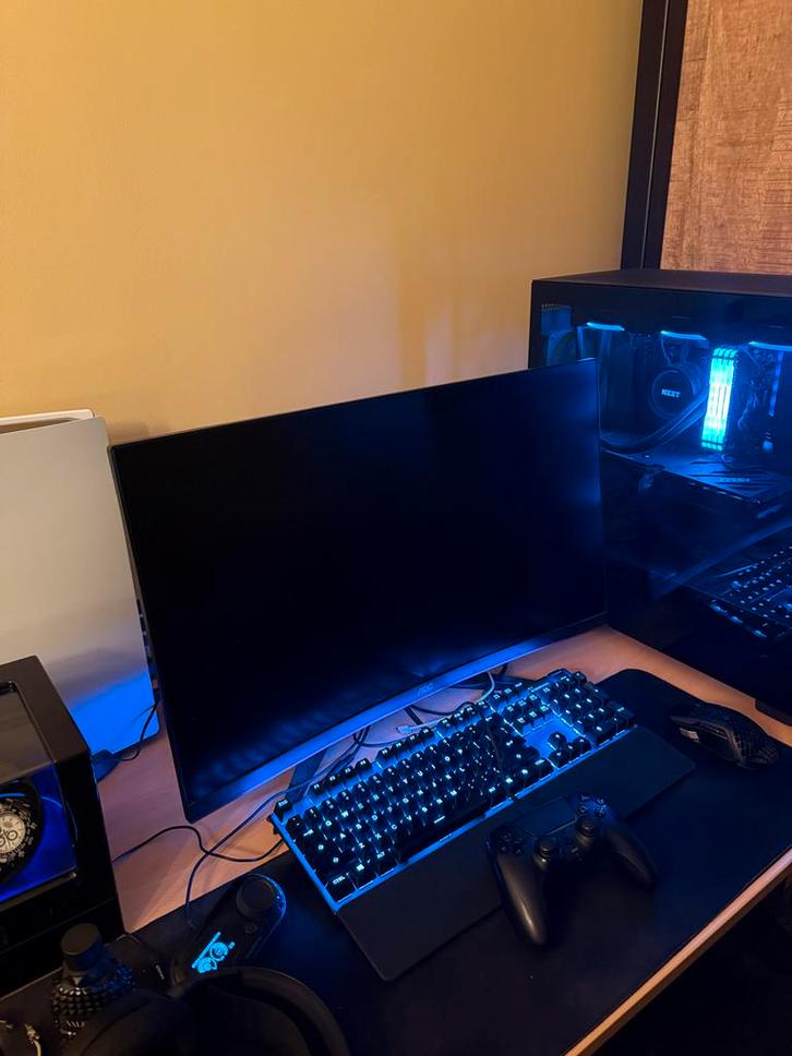 AOC C27G1 27" 144Hz Gaming Monitor, Computers en Software, Overige Computers en Software, Gebruikt, Ophalen