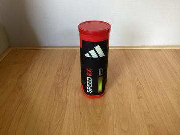 Adidas padel ballen beschikbaar voor biedingen