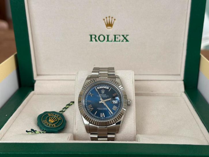 Rolex Day Date, Blauw Sunburst Dial., Sieraden, Tassen en Uiterlijk, Horloges | Heren, Zo goed als nieuw, Polshorloge, Rolex, Staal