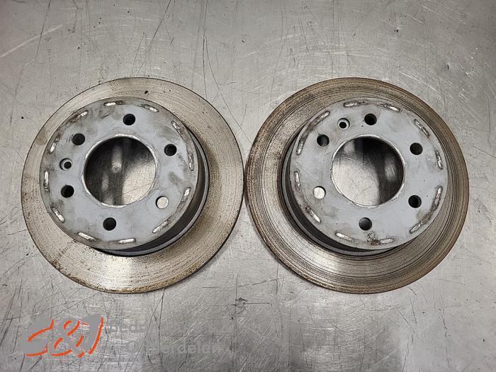 Remschijf achter van een Mercedes Sprinter, Auto-onderdelen, Remmen en Aandrijving, Mercedes-Benz, Gebruikt, 3 maanden garantie