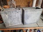 2 vierkante bloembakken/ potten ook te hangen, Tuin en Terras, Ophalen, Zo goed als nieuw, Minder dan 60 cm