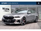 BMW i5 eDrive40 M Sport / Trekhaak / Achteruitrijcamera / Ad, Automaat, 2095 kg, Achterwielaandrijving, Zwart