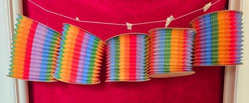 Mooie lampions - vijf stuks - vintage - jaren 50/60? (C), Hobby en Vrije tijd, Feestartikelen, Gebruikt, Feestartikel, Overige