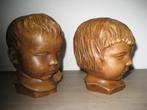 Beelden 2 kinderkopjes jongen meisje kinderen 16 cm, Ophalen of Verzenden, Gebruikt, Mens