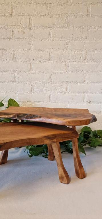 Vintage set nesting tables / mimiset boomstamtafeltjes beschikbaar voor biedingen