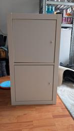 Kallax kast met deurtjes, Ophalen