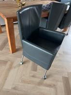 4 Lederen Eetkamerstoelen met Wieltjes, Ophalen, Gebruikt, Leer, Vier