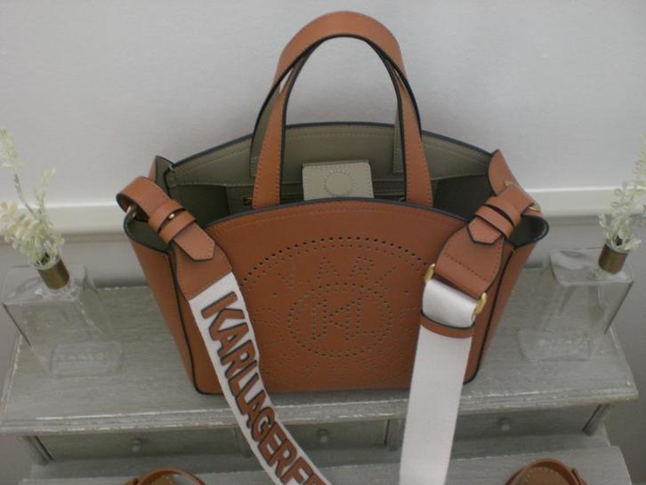 Tas Karl Lagerfeld, Sieraden, Tassen en Uiterlijk, Tassen | Schoudertassen, Nieuw, Overige merken, Overige kleuren, Leer, Verzenden