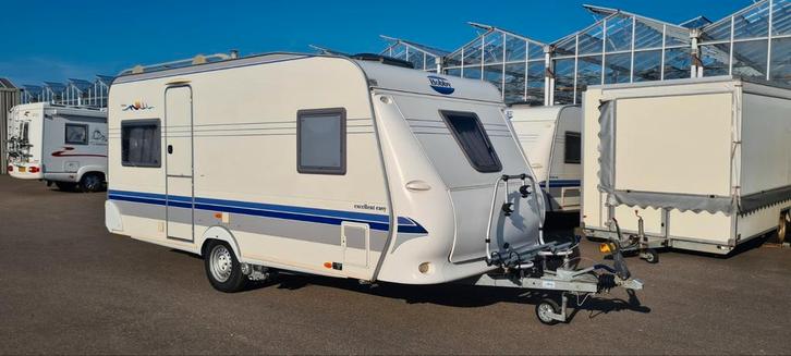 Hobby Excellent 460 ufe, Caravans en Kamperen, Caravans, Bedrijf, tot en met 5, 1000 - 1250 kg, Rondzit, Hobby, Vast bed, 4 tot 5 meter