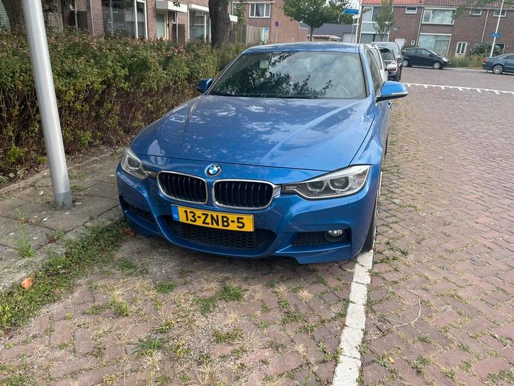 BMW 3-Serie 320i 184pk Aut 2013 Blauw, Auto's, BMW, Particulier, 3-Serie, Benzine, B, Sedan, Automaat, Origineel Nederlands, Blauw