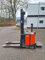 BT SPE125L stapelaar met initiaal heffing (bj 2004), 1000 tot 2000 kg, Elektrisch, Stapelaar