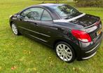Peugeot 207 1.6 16V CC 88KW 2010 Zwart, Auto's, Peugeot, Voorwielaandrijving, 65 €/maand, 15 km/l, 4 cilinders