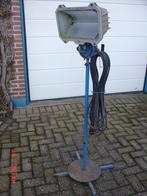 Halogeen bouwlamp op statief, Doe-het-zelf en Verbouw, Bouwverlichting, Ophalen, Gebruikt, Overige typen, Met statief