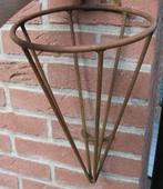 Plantenhanger - metaal - verweerd, Ophalen of Verzenden, Gebruikt