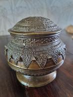 Antieke Bronzen Dekselpot., Antiek en Kunst, Ophalen of Verzenden, Brons