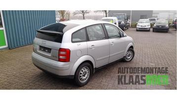 Portier 4Deurs rechts-achter van een Audi A2 beschikbaar voor biedingen