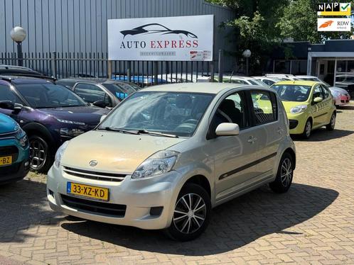 Daihatsu Sirion 2 1.3-16V Prestige/Airco/Navigatie/Camra/Nap, Auto's, Daihatsu, Bedrijf, Te koop, Sirion, ABS, Airbags, Airconditioning