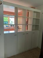 Witte kast met vakken en deuren, Ophalen, Gebruikt