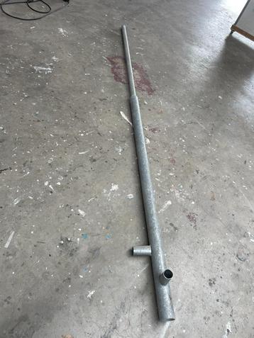 verkeerspaal / flespaal met vast anker beschikbaar voor biedingen