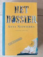 Anya Niewierra - Het Dossier, Gelezen, Ophalen of Verzenden, Nederland, Anya Niewierra