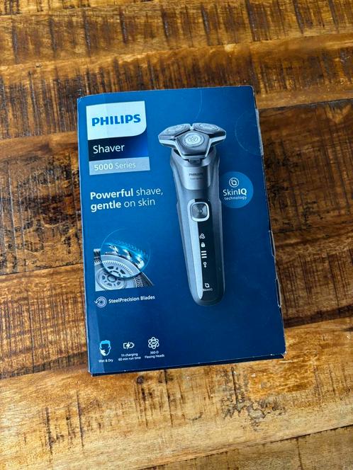 Philips SHAVER Series 5000, Witgoed en Apparatuur, Persoonlijke-verzorgingsapparatuur, Zo goed als nieuw, Scheren en Epileren
