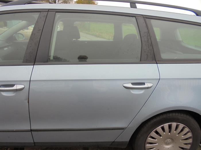 Portier 4Deurs links-achter van een Volkswagen Passat (LB5M), Auto-onderdelen, Carrosserie en Plaatwerk, Deur, Volkswagen, Gebruikt