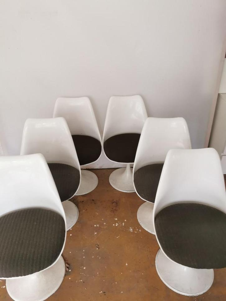 6 Vintage Knoll Saarinen Tulipstoelen (met 4 gratis extra's), Antiek en Kunst, Antiek | Meubels | Stoelen en Banken, Ophalen