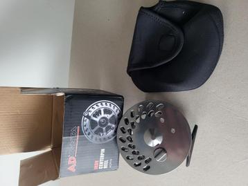 Advanta Ikon centerpin reel.  beschikbaar voor biedingen