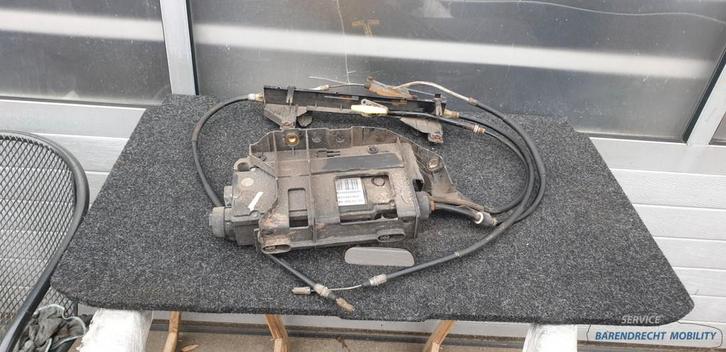 Handrem mechaniek Scenic II Renault electrisch parkeerrem or, Auto-onderdelen, Elektronica en Kabels, Renault, Gebruikt, Ophalen of Verzenden