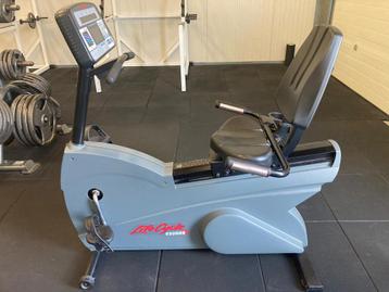 Life Fitness Ligfiets (9500HR) beschikbaar voor biedingen