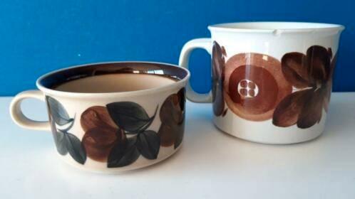 Koppen ARABIA FINLAND/Ruija & Rosmarin/met schade, Huis en Inrichting, Keuken | Servies, Gebruikt, Kop(pen) en/of Schotel(s), Overige stijlen