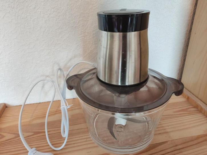 Zo goed als nieuwe Bear food chopper, Witgoed en Apparatuur, Blenders, Zo goed als nieuw, Blender, Ophalen of Verzenden