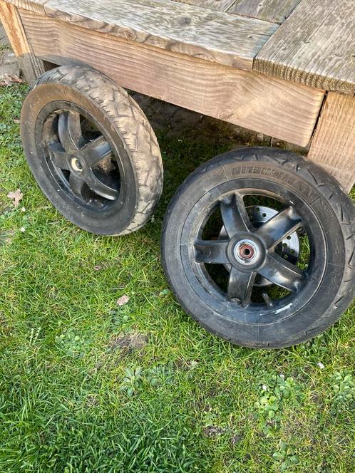 2x voorwiel piaggio zip 2t/4t, Motoren, Tuning en Styling, Ophalen of Verzenden