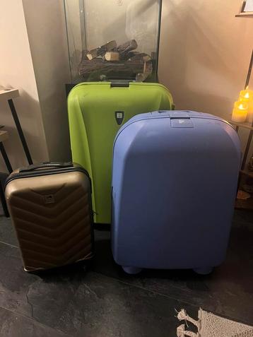 3 koffers beschikbaar voor biedingen