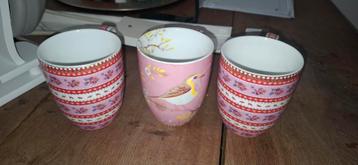 Mooi Servies - Kopjes, Borden en Meer! beschikbaar voor biedingen