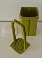 Tupperware Augurkenpot Olijfgroen, Huis en Inrichting, Keuken | Tupperware, Ophalen of Verzenden, Gebruikt, Groen, Bus of Trommel
