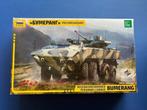 zvezda	3696	8x8 armored personnel carrier Bumerang	1/35, Overige merken, Tank, 1:32 tot 1:50, Nieuw