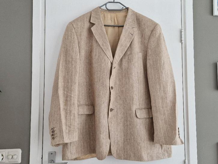 Een 100% linnen pak zandkleur met witte streep maat 60, Kleding | Heren, Kostuums en Colberts, Gedragen, Overige maten, Beige