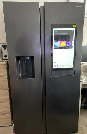 Samsung Amerikaanse Family Hub Koelkast 6 mnd gebruikt beschikbaar voor biedingen