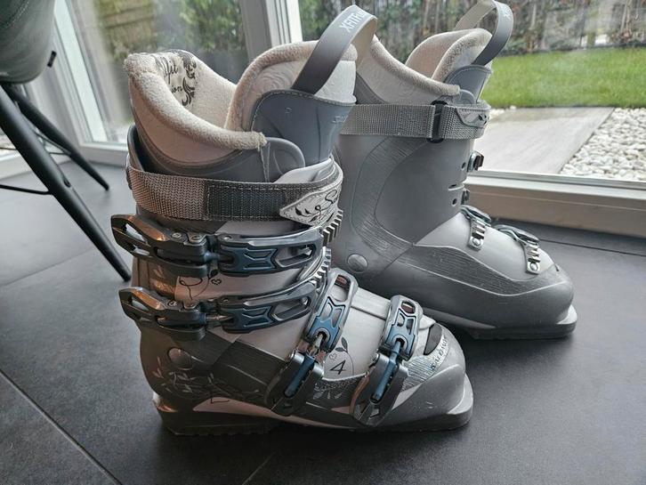 Salomon skischoenen, Sport en Fitness, Skiën en Langlaufen, Gebruikt, Schoenen, Skiën, Salomon, 160 tot 180 cm, Ophalen of Verzenden