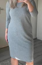 Esmara grijze midi jurk met lange mouwen, stretch en print, Maat 38/40 (M), Zo goed als nieuw, Grijs, Onder de knie