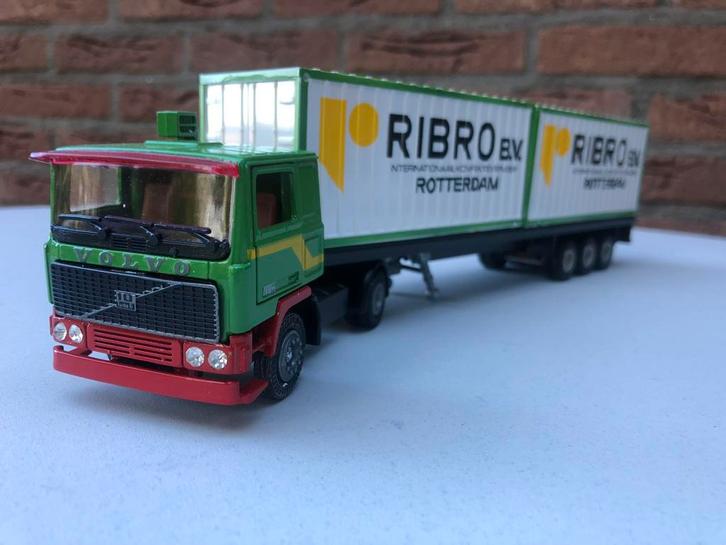Tekno Volvo F10 Ribro Rotterdam, Hobby en Vrije tijd, Modelauto's | 1:50, Zo goed als nieuw, Bus of Vrachtwagen, Tekno, Ophalen of Verzenden
