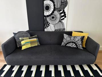 Bonconcept Modena 3 zits bank met grijze Lux Felt stof. beschikbaar voor biedingen