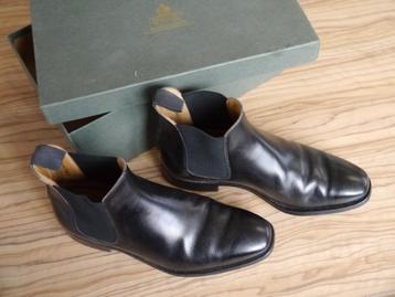 heren schoenen Crocket & Jones beschikbaar voor biedingen