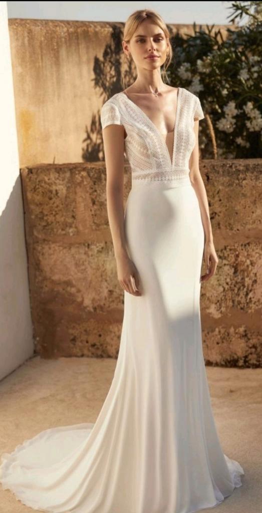 Als nieuw: deze bruidsjurk van Bianco Evento, maat 36/38, Kleding | Dames, Trouwkleding en Trouwaccessoires, Zo goed als nieuw