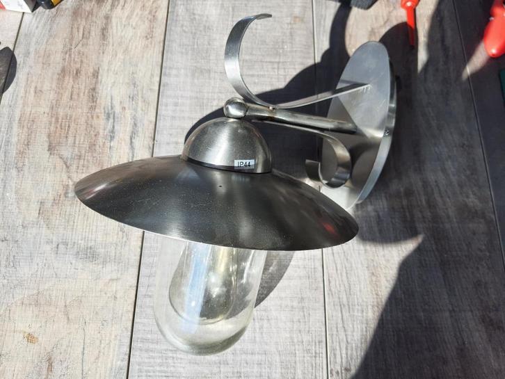 nieuwe eglo milton buitenlamp voor aan de wand, Tuin en Terras, Buitenverlichting, Nieuw, Wandlamp, Staal, Minder dan 50 watt