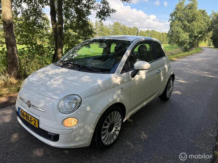 Fiat 500 0.9 TwinAir Lounge Apk 01-10-2026, Auto's, Fiat, Bedrijf, Te koop, ABS, Airbags, Airconditioning, Alarm, Bluetooth, Centrale vergrendeling