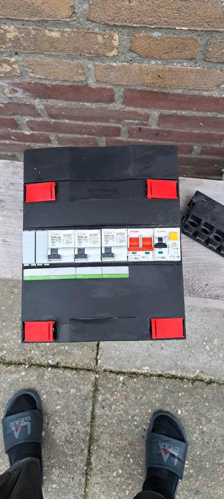 Attema Groepenkast / Verdeelkast, Doe-het-zelf en Verbouw, Elektra en Kabels, Zo goed als nieuw, Overige typen, Ophalen of Verzenden